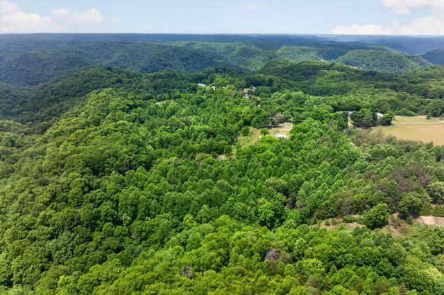175 Harris Ln, Cookeville, TN 38501
