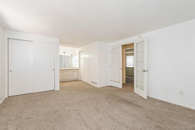 2721 S Salida Way, Aurora, CO 80013