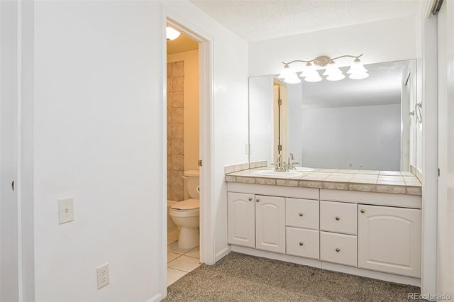 2721 S Salida Way, Aurora, CO 80013