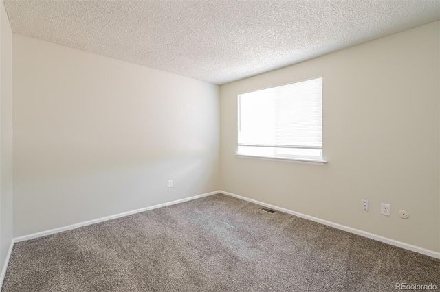 2721 S Salida Way, Aurora, CO 80013