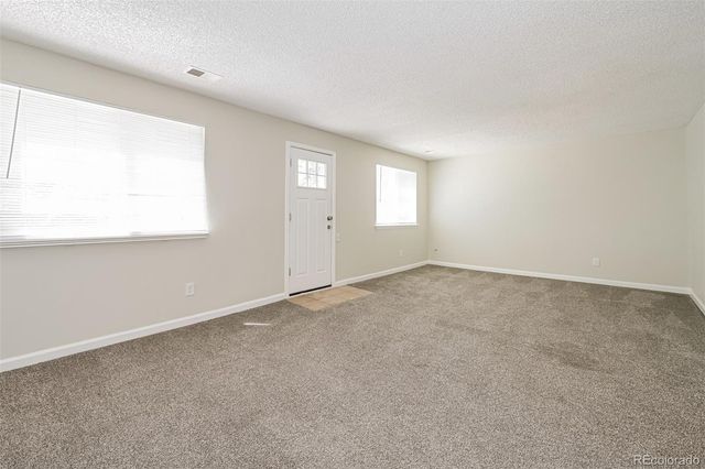 2721 S Salida Way, Aurora, CO 80013
