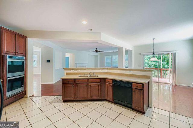 700 Kirkly Way, Fairburn, GA 30213