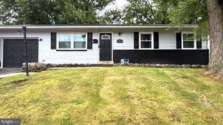 13809 GREENWOOD DR, Woodbridge, VA 22193