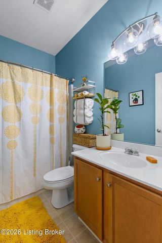 9606 Preston Spring Dr 104, Louisville, KY 40229