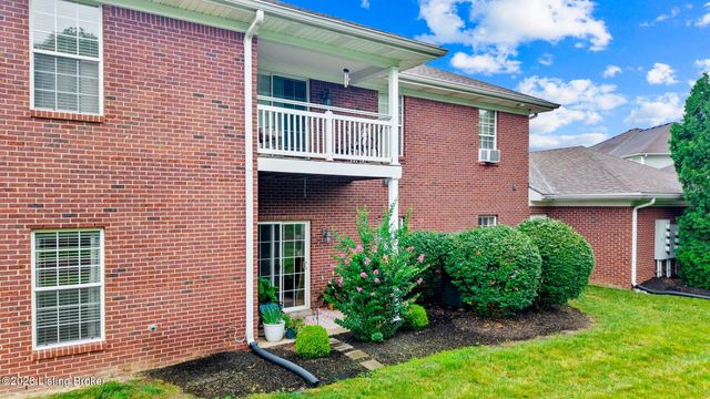 9606 Preston Spring Dr 104, Louisville, KY 40229