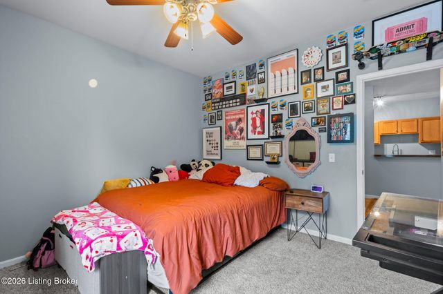 9606 Preston Spring Dr 104, Louisville, KY 40229