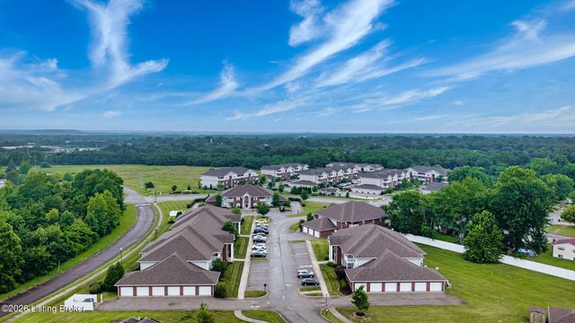 9606 Preston Spring Dr 104, Louisville, KY 40229