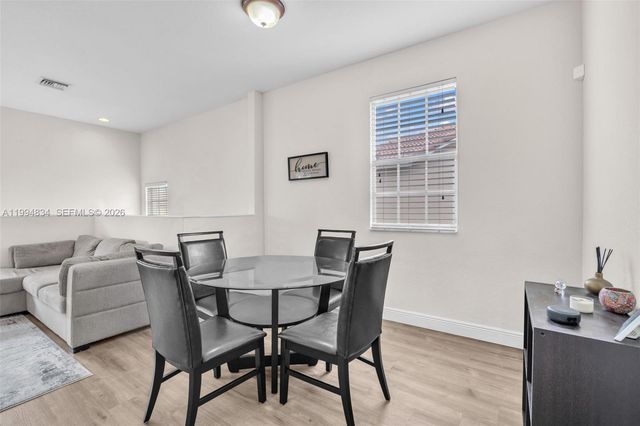 9075 Preston Place 9075, Tamarac, FL 33321