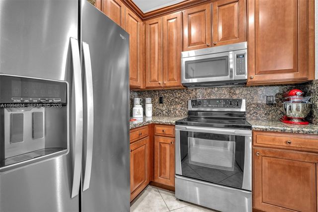 9075 Preston Place 9075, Tamarac, FL 33321