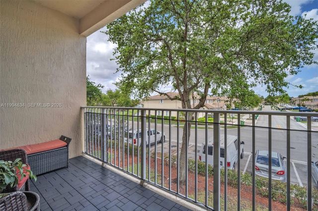 9075 Preston Place 9075, Tamarac, FL 33321