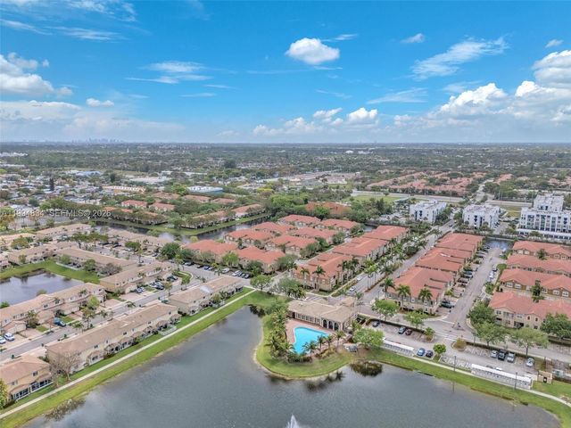 9075 Preston Place 9075, Tamarac, FL 33321