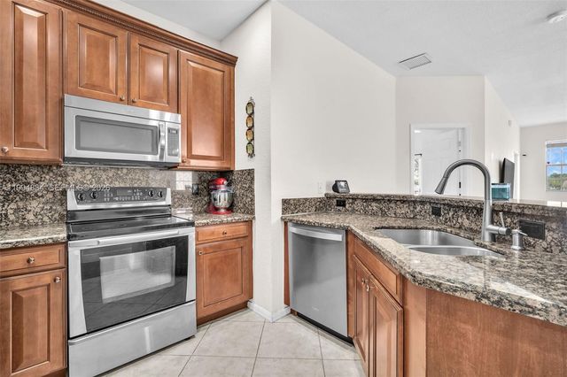 9075 Preston Place 9075, Tamarac, FL 33321