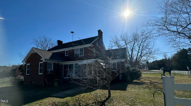 2200 N Nc 49 Highway, Burlington, NC 27217