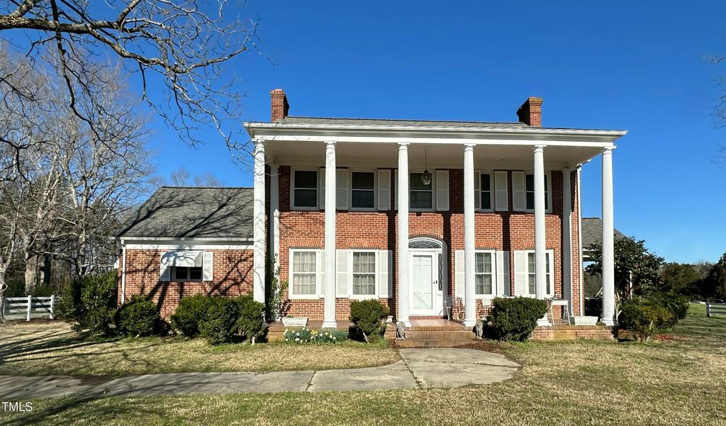 2200 N Nc 49 Highway, Burlington, NC 27217