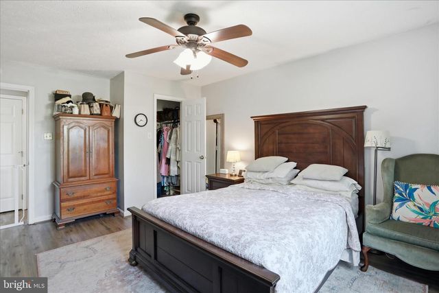 380 GRANNY SMITH RD, Linden, VA 22642