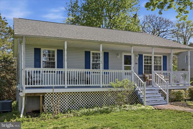 380 GRANNY SMITH RD, Linden, VA 22642