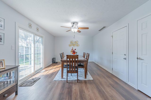 1007 W Countryside Lane, Bloomington, IN 47403