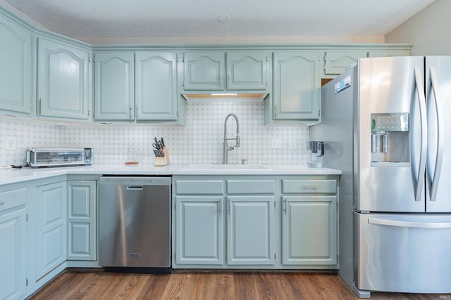 1007 W Countryside Lane, Bloomington, IN 47403