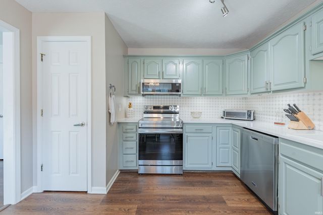 1007 W Countryside Lane, Bloomington, IN 47403