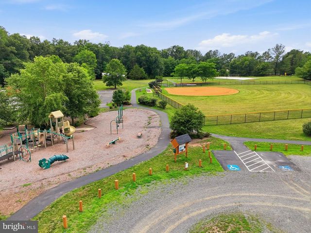 3472 ROCK RUN RD, Goldvein, VA 22720