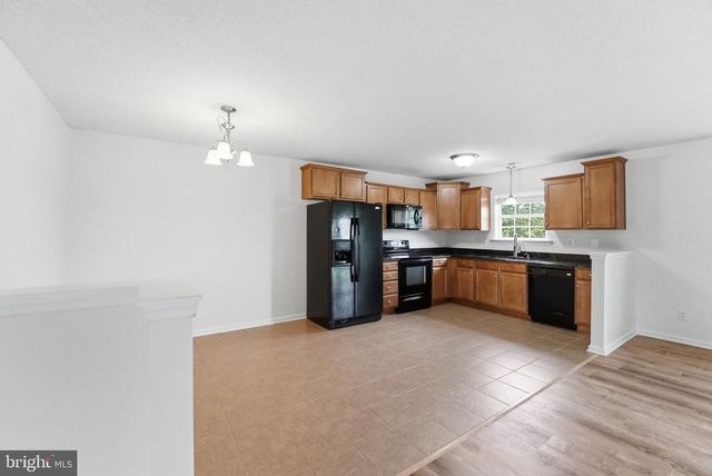 3472 ROCK RUN RD, Goldvein, VA 22720