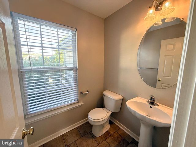 2937 ABBEYDALE CT, Chester, VA 23831