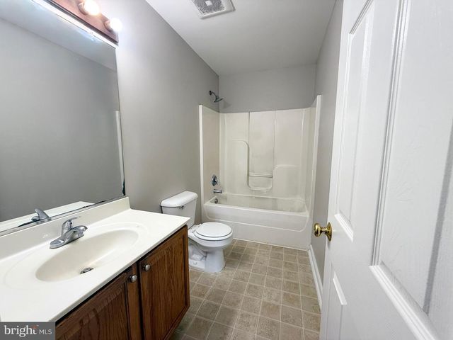 2937 ABBEYDALE CT, Chester, VA 23831