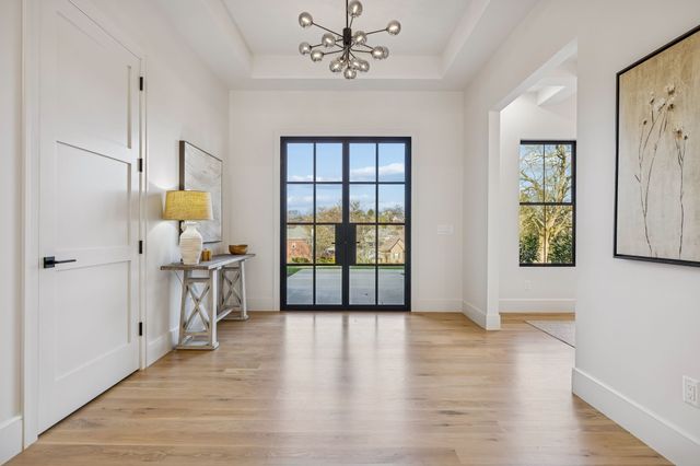 542 Cumberland Hills Dr, Hendersonville, TN 37075