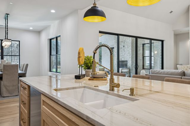 542 Cumberland Hills Dr, Hendersonville, TN 37075