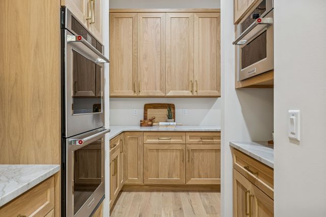 542 Cumberland Hills Dr, Hendersonville, TN 37075