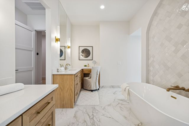 542 Cumberland Hills Dr, Hendersonville, TN 37075