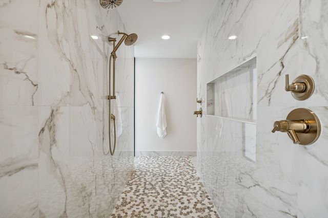 542 Cumberland Hills Dr, Hendersonville, TN 37075