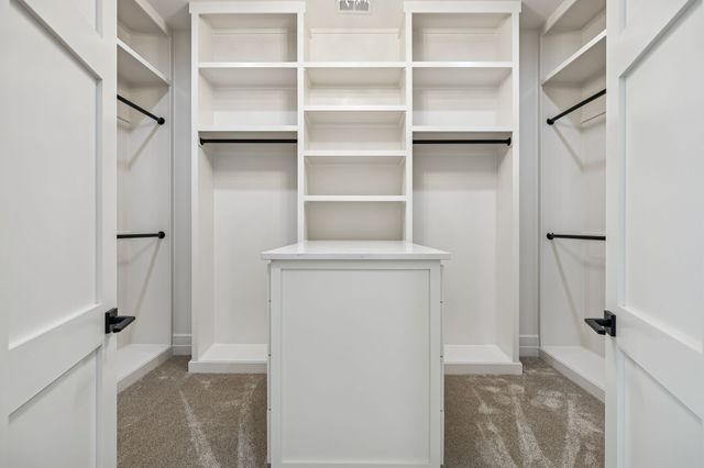 542 Cumberland Hills Dr, Hendersonville, TN 37075