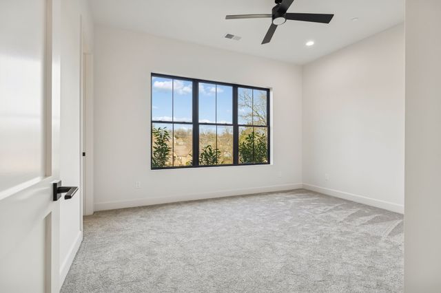 542 Cumberland Hills Dr, Hendersonville, TN 37075