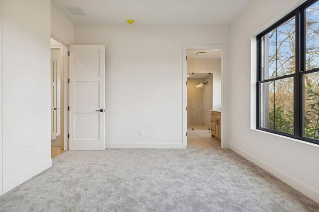 542 Cumberland Hills Dr, Hendersonville, TN 37075