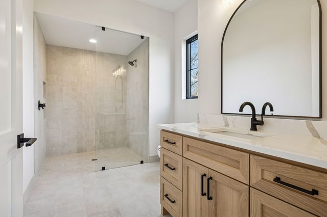 542 Cumberland Hills Dr, Hendersonville, TN 37075