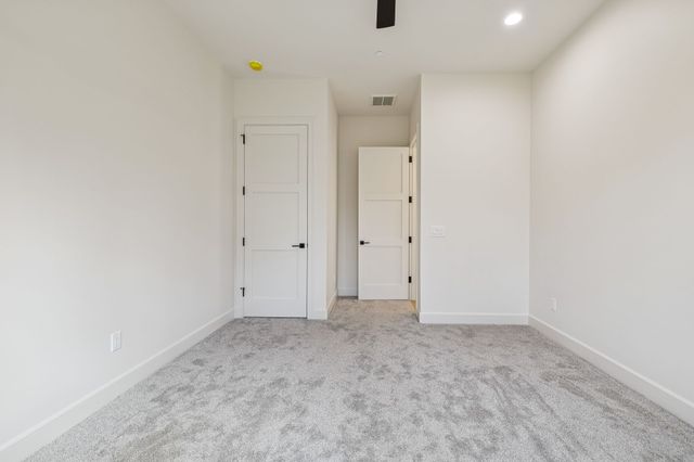 542 Cumberland Hills Dr, Hendersonville, TN 37075