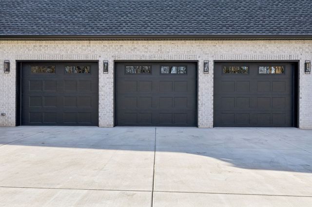 542 Cumberland Hills Dr, Hendersonville, TN 37075