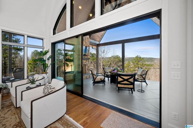 2080 LINDSAY LANE, Chelsea, AL 35043