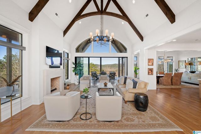 2080 LINDSAY LANE, Chelsea, AL 35043