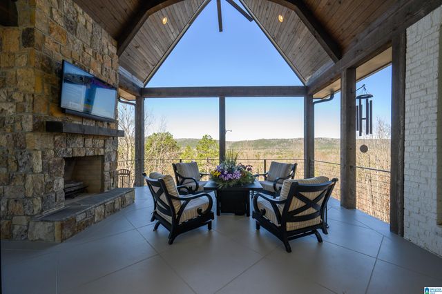 2080 LINDSAY LANE, Chelsea, AL 35043