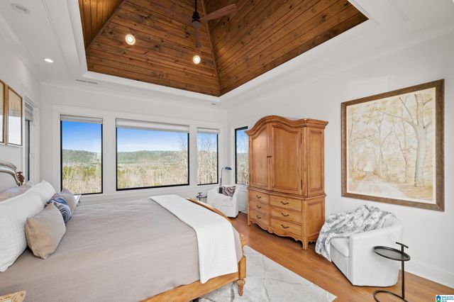 2080 LINDSAY LANE, Chelsea, AL 35043