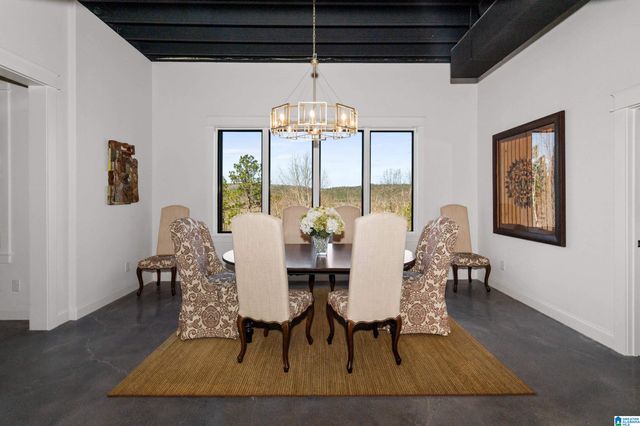 2080 LINDSAY LANE, Chelsea, AL 35043