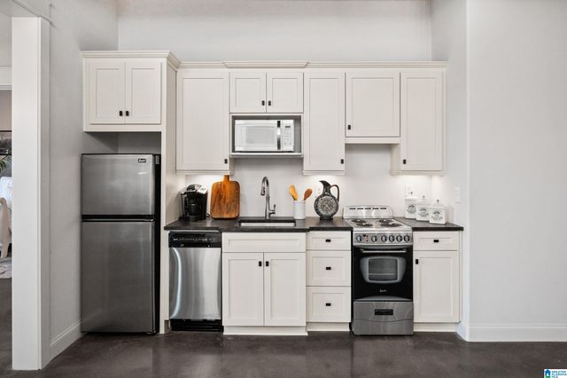 2080 LINDSAY LANE, Chelsea, AL 35043