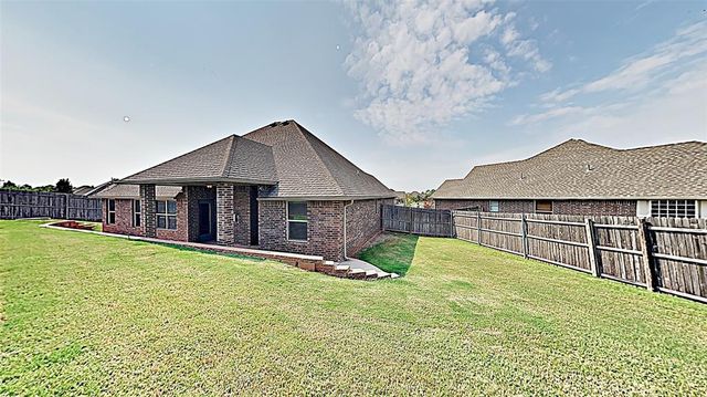 17332 Hardwood Place, Edmond, OK 73012