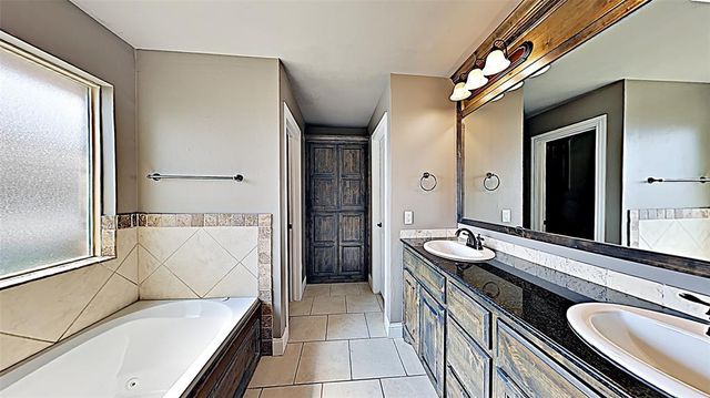 17332 Hardwood Place, Edmond, OK 73012