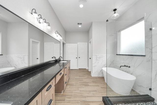 15315 Alchester Ct, Plantersville, TX 77363