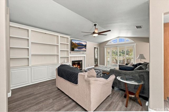 40472 Via Amapola, Murrieta, CA 92562