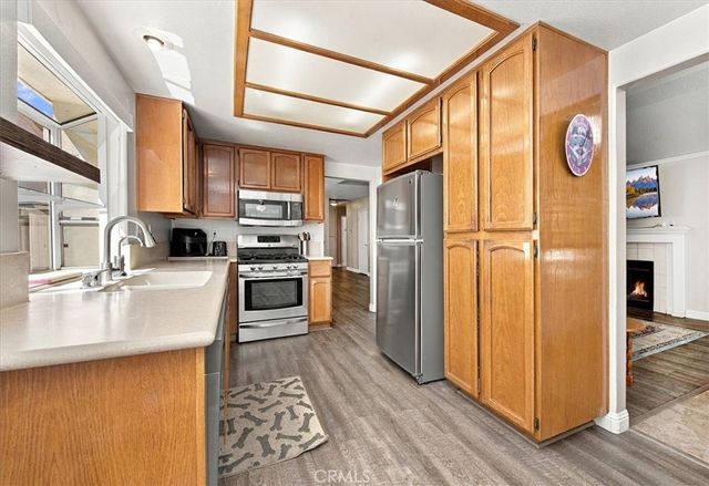 40472 Via Amapola, Murrieta, CA 92562