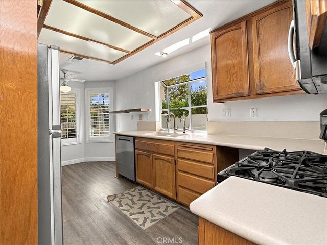 40472 Via Amapola, Murrieta, CA 92562
